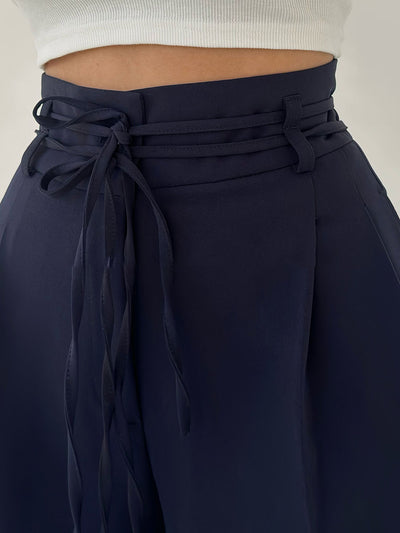 Colette - High-Waisted Pants with Wide Legs